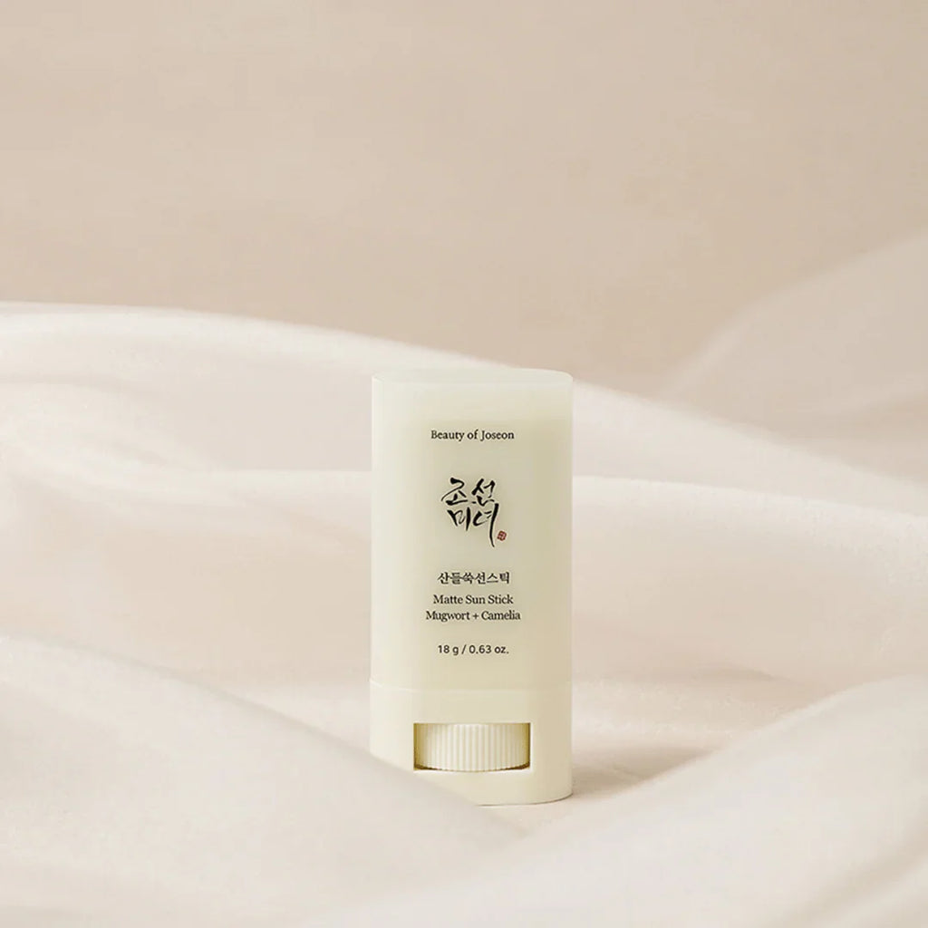 Matte Sunstick Mugwort + Camelia SPF 50+ PA++++
